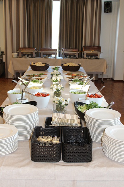 Lounasseminaarin 13.3.2019 valokuvia